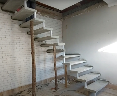 монолитная лестница